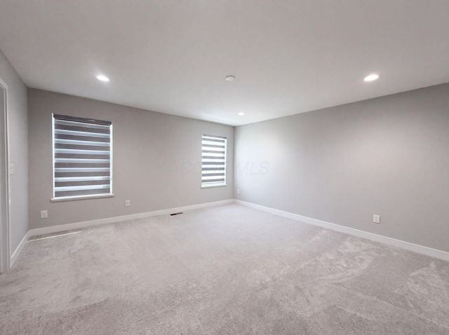 1601 Cromwill Loop, Delaware, OH 43015