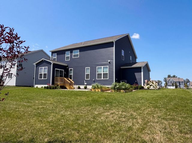 1601 Cromwill Loop, Delaware, OH 43015