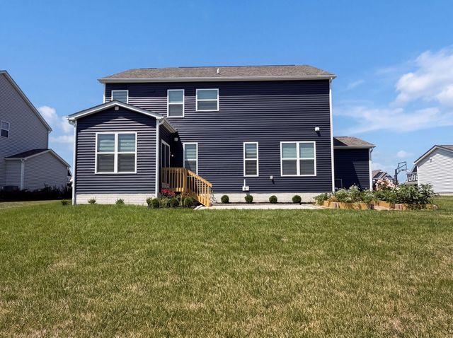 1601 Cromwill Loop, Delaware, OH 43015