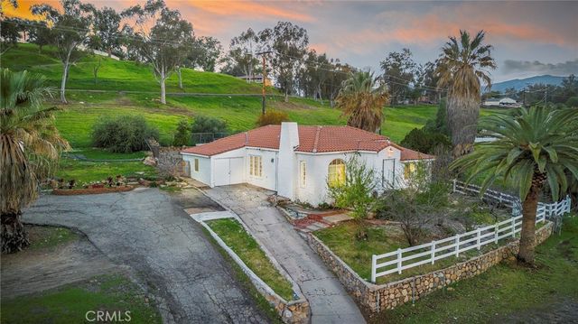 17011 Gunnerson, Lake Elsinore, CA 92530