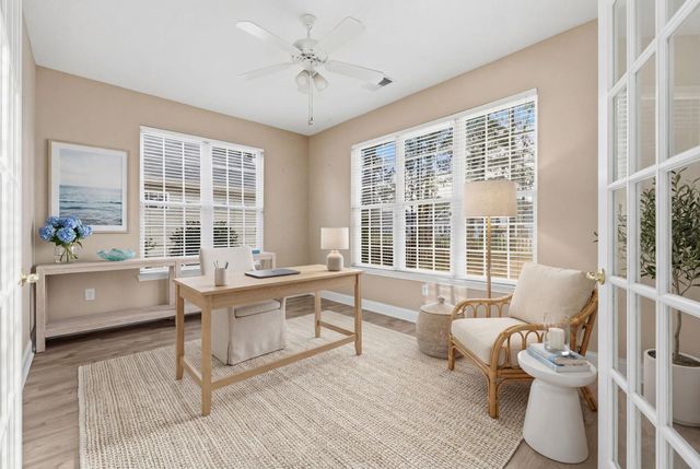 4811 Seabreeze Ln., Myrtle Beach, SC 29579