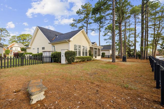 4811 Seabreeze Ln., Myrtle Beach, SC 29579