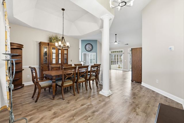 4811 Seabreeze Ln., Myrtle Beach, SC 29579