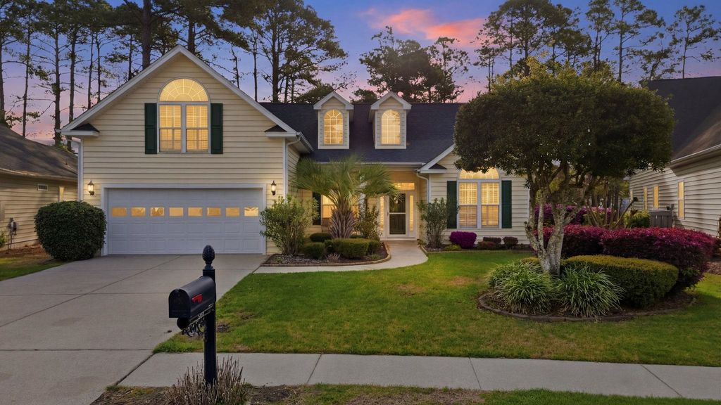 4811 Seabreeze Ln., Myrtle Beach, SC 29579