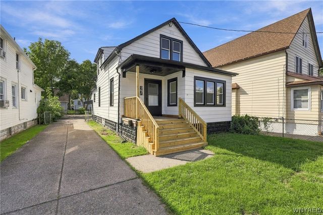 27 Johnson Street, Lackawanna, NY 14218