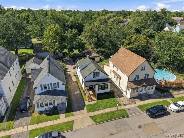 27 Johnson Street, Lackawanna, NY 14218