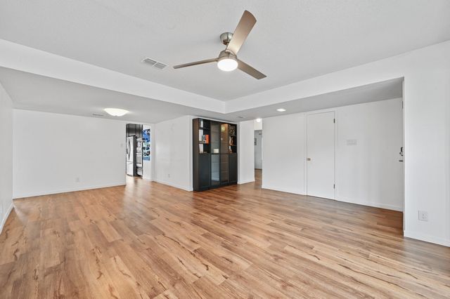 5301 Buffalo PASS, Austin, TX 78745