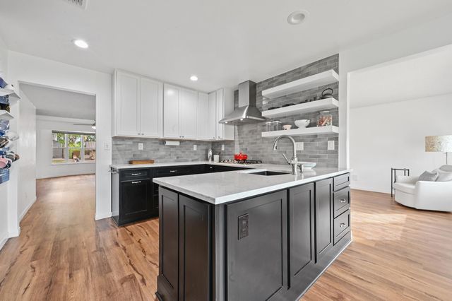 5301 Buffalo PASS, Austin, TX 78745