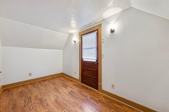 1022 3rd Avenue NW, Faribault, MN 55021