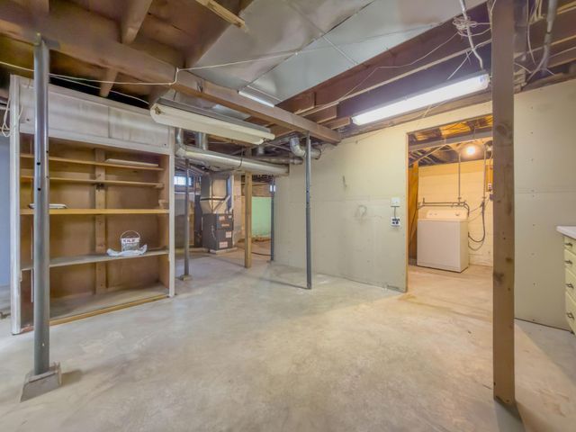 1022 3rd Avenue NW, Faribault, MN 55021