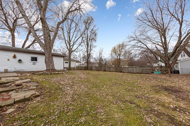 1022 3rd Avenue NW, Faribault, MN 55021