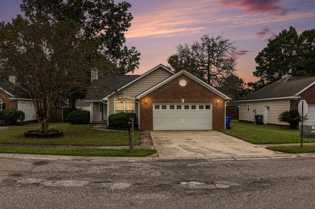 7856 High Maple Circle, North Charleston, SC 29418