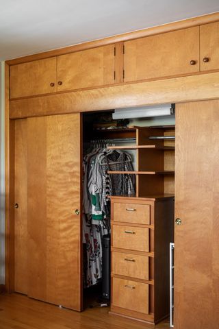 633 W Twelfth Street, Traverse City, MI 49684