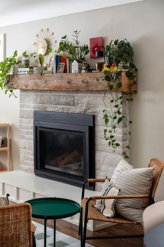 633 W Twelfth Street, Traverse City, MI 49684