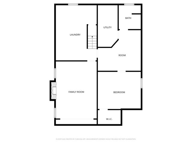 633 W Twelfth Street, Traverse City, MI 49684