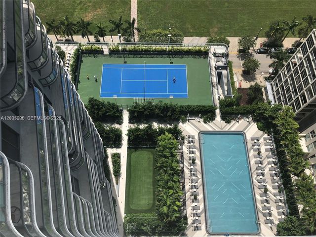 121 NE 34 St 2215, Miami, FL 33137