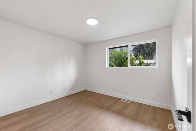 3035 18th Street SE, Auburn, WA 98092