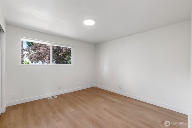 3035 18th Street SE, Auburn, WA 98092