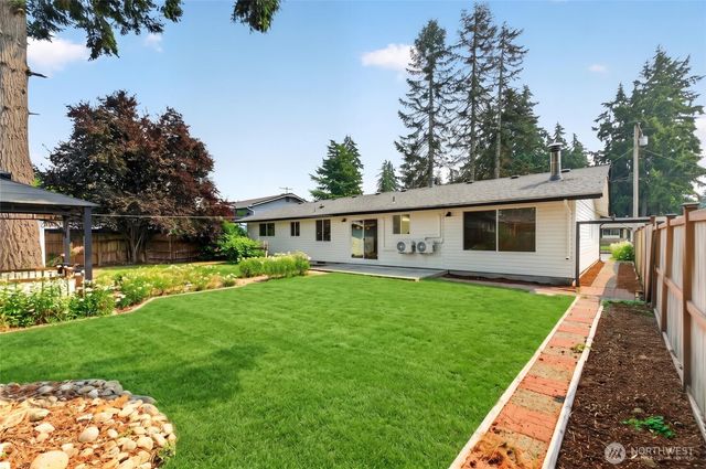 3035 18th Street SE, Auburn, WA 98092