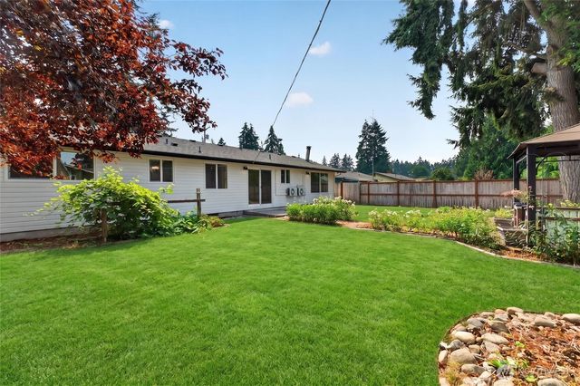 3035 18th Street SE, Auburn, WA 98092