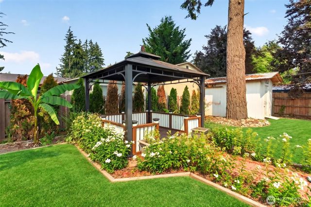 3035 18th Street SE, Auburn, WA 98092