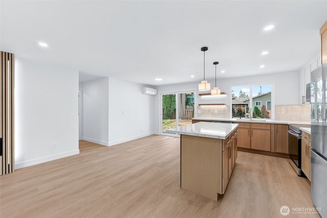 3035 18th Street SE, Auburn, WA 98092