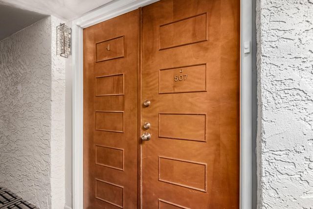 7970 E Camelback Road 507, Scottsdale, AZ 85251