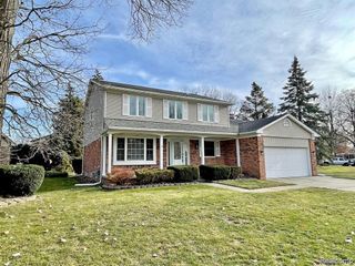 14056 Riverside Street, Livonia, MI 48154
