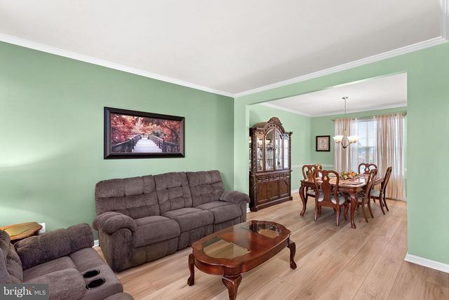 182 SPARKLING BROOK RD, Ranson, WV 25438