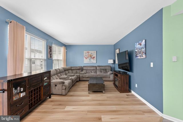182 SPARKLING BROOK RD, Ranson, WV 25438