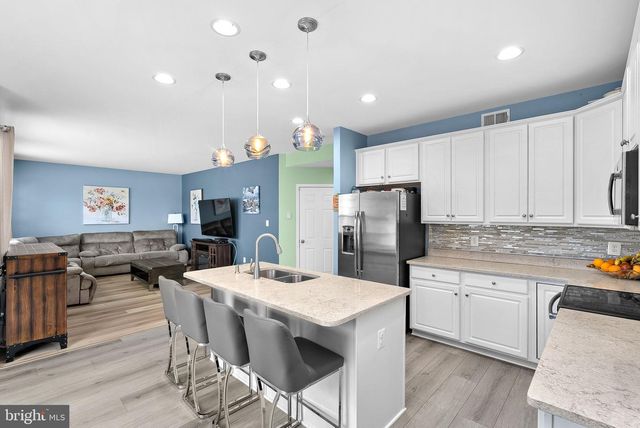 182 SPARKLING BROOK RD, Ranson, WV 25438