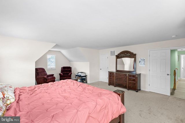 182 SPARKLING BROOK RD, Ranson, WV 25438