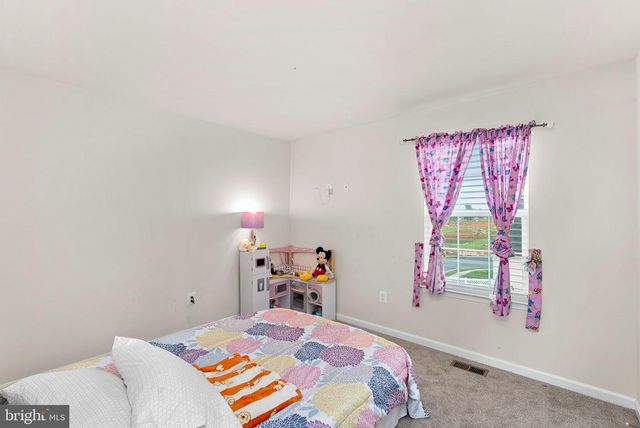 182 SPARKLING BROOK RD, Ranson, WV 25438