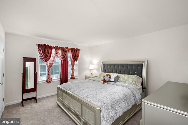 182 SPARKLING BROOK RD, Ranson, WV 25438