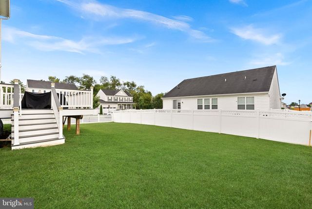 182 SPARKLING BROOK RD, Ranson, WV 25438
