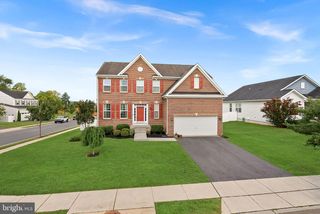 182 SPARKLING BROOK RD, Ranson, WV 25438