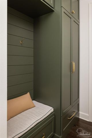 5677 Highland Lake Dr, Milton, FL 32583