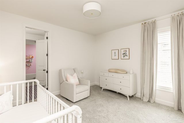 5677 Highland Lake Dr, Milton, FL 32583