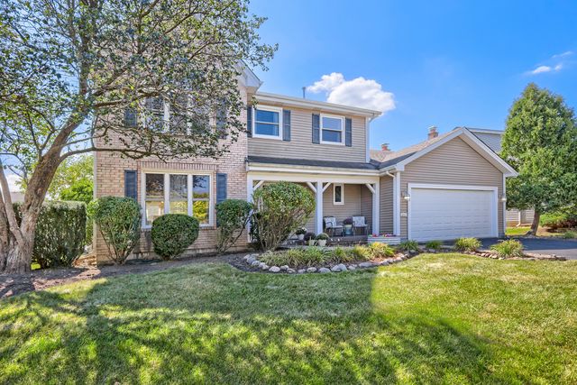 654 Matthew Lane, Carol Stream, IL 60188