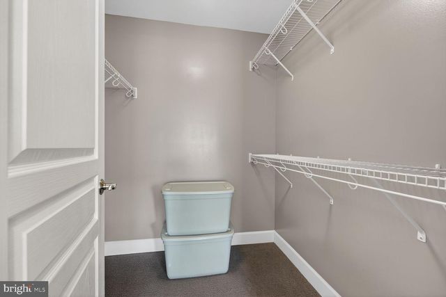 8909 ENGLEWOOD FARMS DR, Manassas, VA 20112