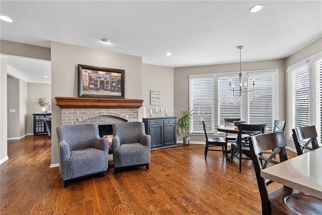 7715 W 144 Terrace, Overland Park, KS 66223