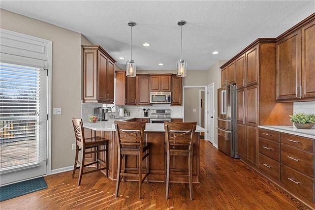 7715 W 144 Terrace, Overland Park, KS 66223