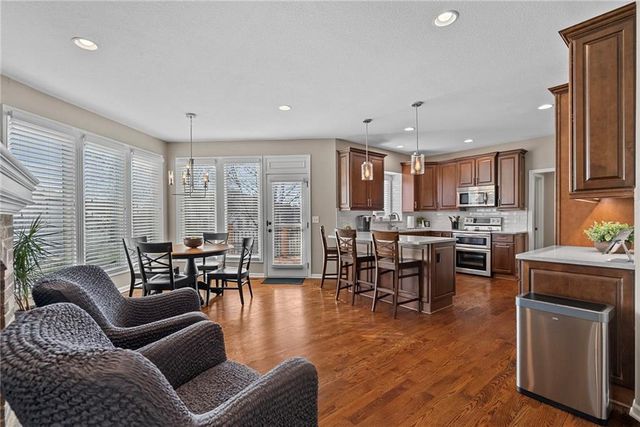 7715 W 144 Terrace, Overland Park, KS 66223