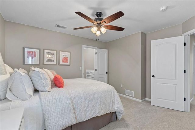 7715 W 144 Terrace, Overland Park, KS 66223