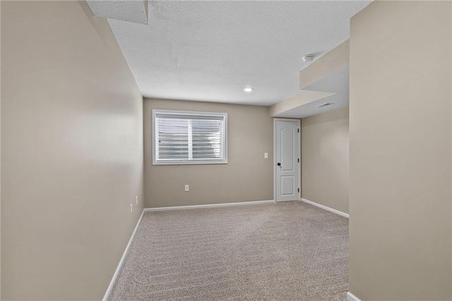 7715 W 144 Terrace, Overland Park, KS 66223