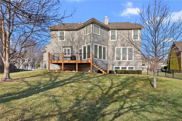 7715 W 144 Terrace, Overland Park, KS 66223