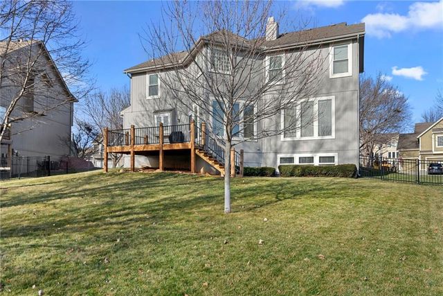 7715 W 144 Terrace, Overland Park, KS 66223