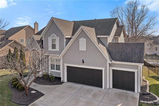 7715 W 144 Terrace, Overland Park, KS 66223