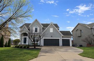 7715 W 144 Terrace, Overland Park, KS 66223