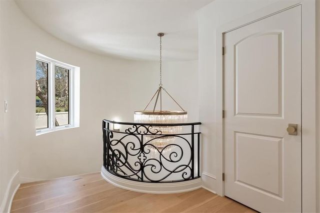 17040 S Highland Ridge Drive, Loch Lloyd, MO 64012